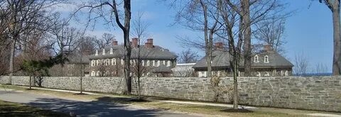 Helen house