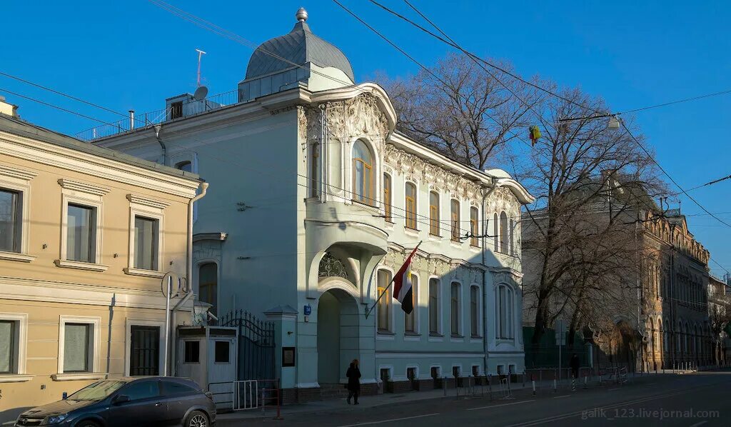 Большая никитская ул. Особняк я. Усадьба волковой белгород. Дом пашкова флигель. Особняк рекка на большой никитской москва.
