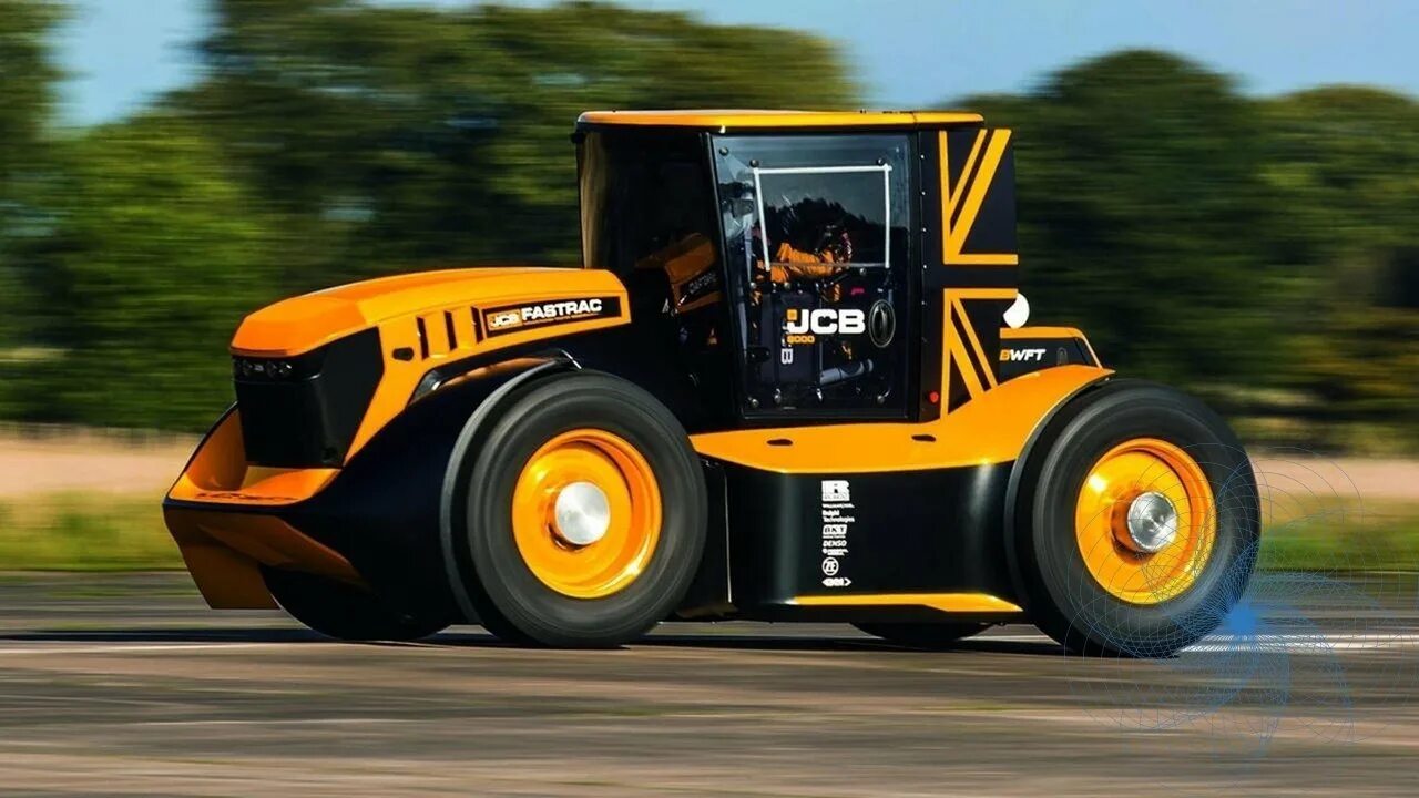 Трактор быстро едет. Трактор jcb fastrac. jcb fastrac самый быстрый трактор в мире. трактор jcb fastrac two. jcb fastrac two 247 кмч.
