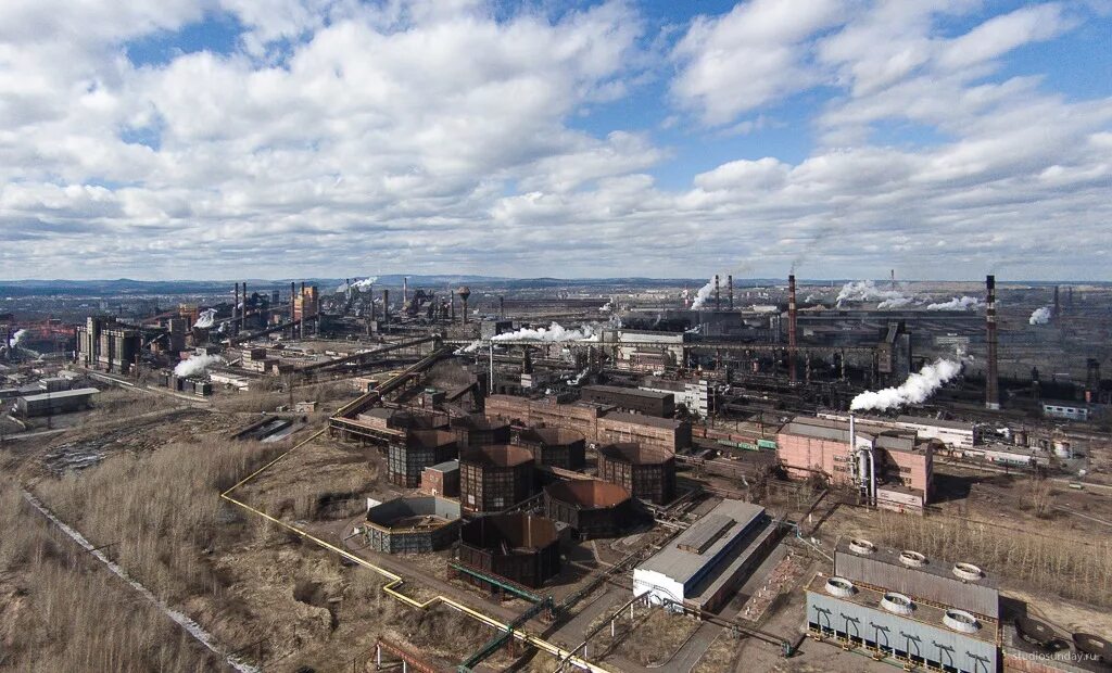 Завод нтмк в нижнем тагиле. Евраз нижний тагил. Нтмк нижний тагил. Завод евраз нижний тагил. Нижнетагильский металлургический комбинат нтмк.