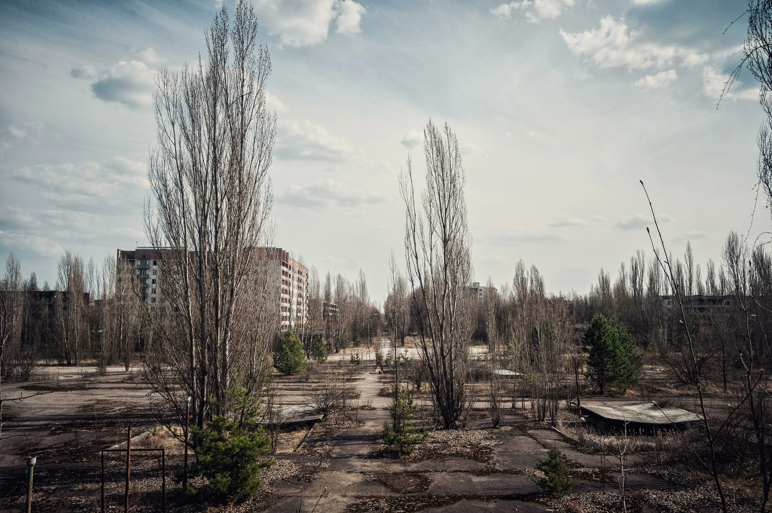 Город во франции припять. Чернобыльская АЭС Припять. Чернобыль город Припять после аварии. Чернобыль город после катастрофы.