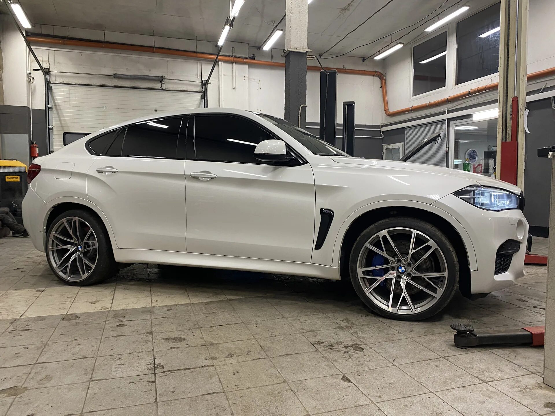 Диски Lumma CLR Racing 22" для BMW X6 F16 - Parts Boutique на DRIVE2