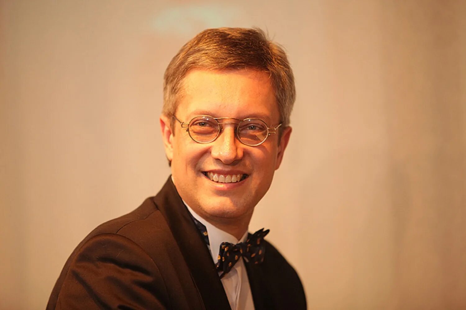 Учебник сканави отзывы. Сканави. Марка сканави. Марка сканави. Сканави марк иванович.