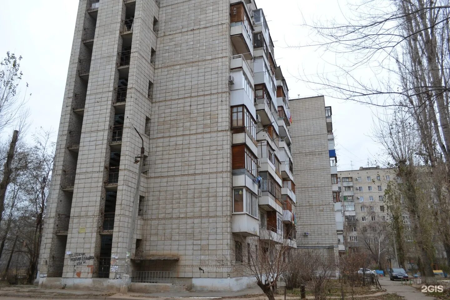 Ул удмуртская 20. Замок в волгограде. Замок в волгограде. Удмуртская 19 волгоград. Удмуртская, 19.