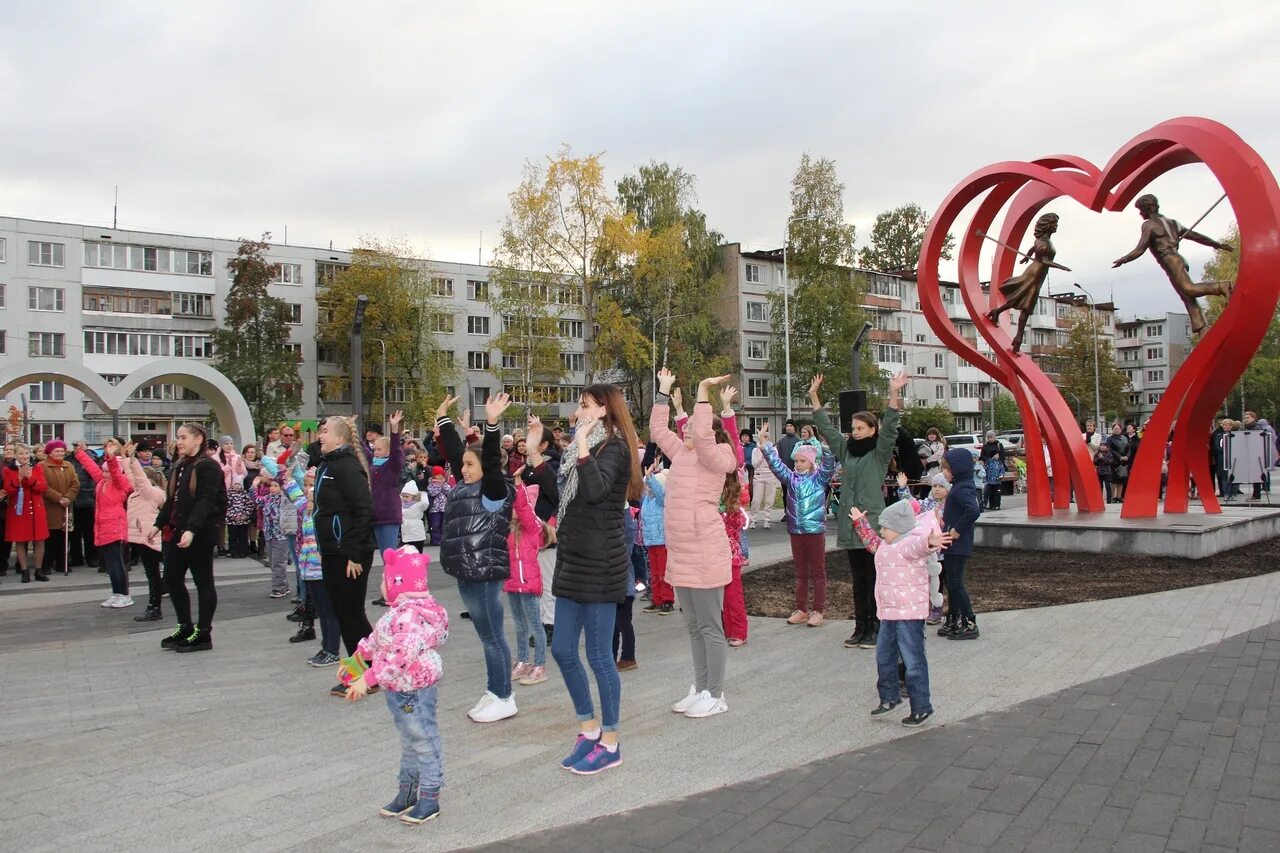 околодько вячеслав николаевич кириши. узнт кириши. призывной пункт. кириши сквер молодежный. кириши развлечения.