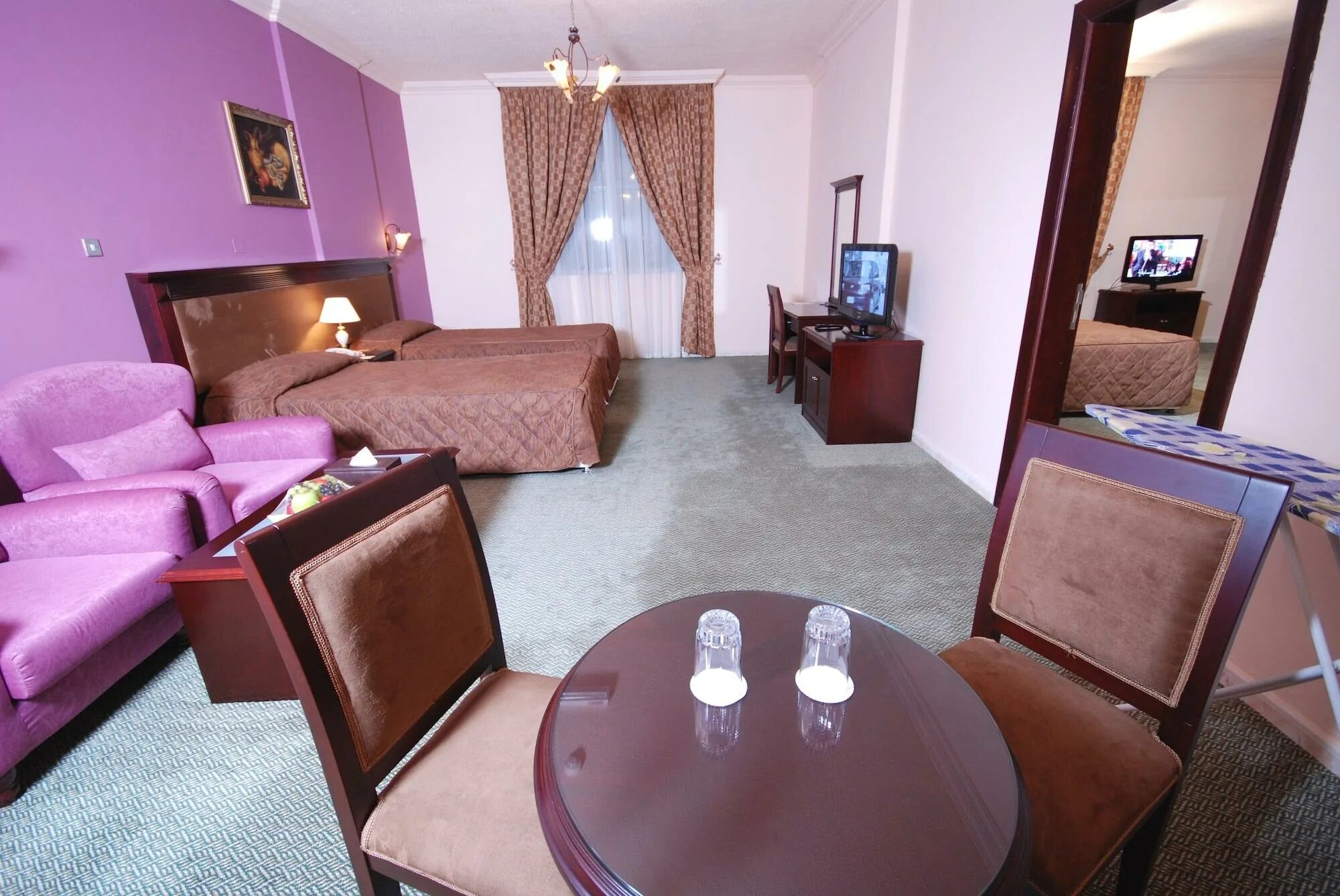 Al Bustan Hotel Шарджа. Al Bustan Hotel Sharjah 4 Шарджа. Al Bustan Hotel Flats 4 Шарджа. 2. Al Bustan Hotel 4*.