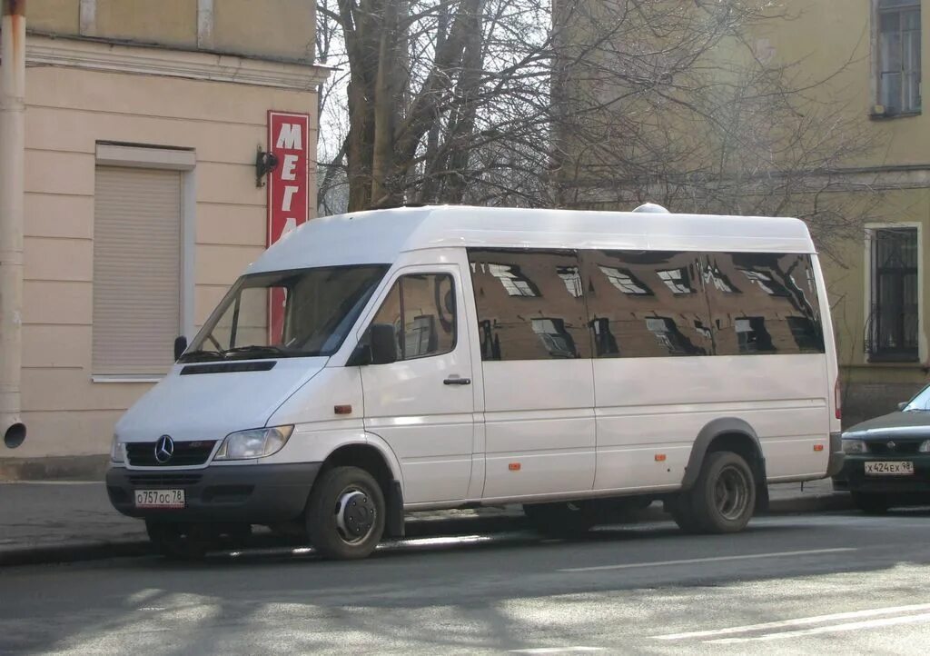 Автобус 78 таганрог. Mercedes-Benz 904.663 413 CDI (Sprinter). Мерседес 413 CDI. Sprinter 413. Mercedes-Benz 904.663 413 CDI (Sprinter) 2007 года выпуска.