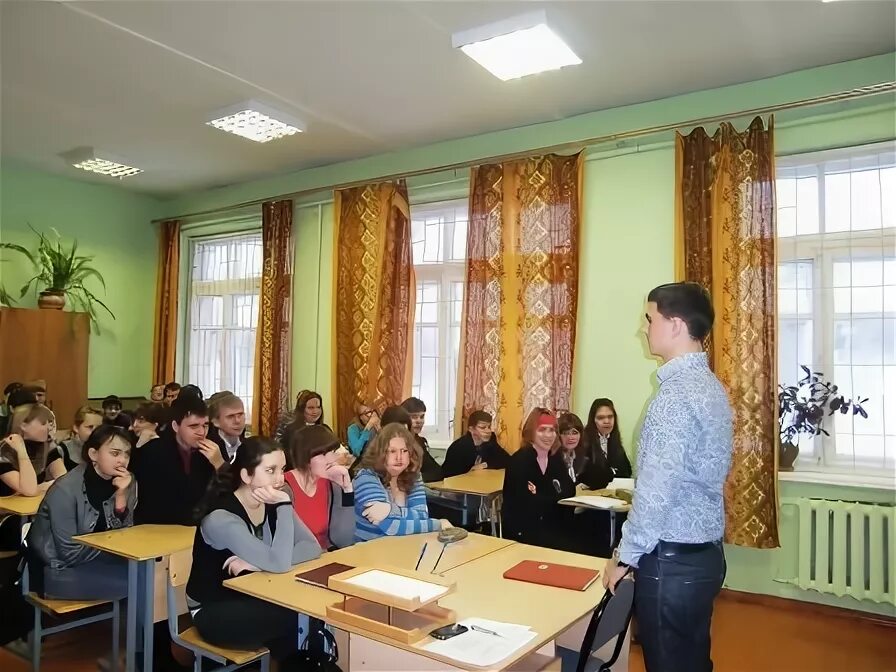 МКОУ Кировский лицей Калужской области. Кировский лицей г Киров Калужская область. Лицей 3 Киров Калужская область. Кировский лицей им Уборцева. Сайт лицея кировская область