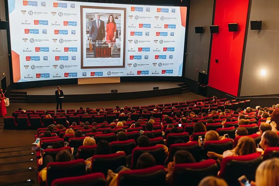 Великан парк вип зал. Сеансы на горьковской. Великан парк вип зал. Александровский парк санкт-петербург великан парк. Спб великан парк на горьковской.
