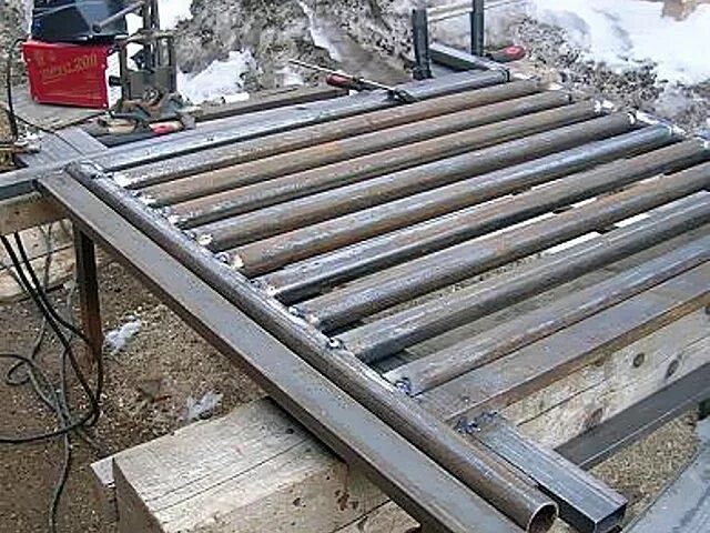 Батареи из профильной трубы. Радиатор из профильной трубы 40/20 для отопления. регистры из профильной трубы 80 на 40. регистр из профильной трубы 40х20.