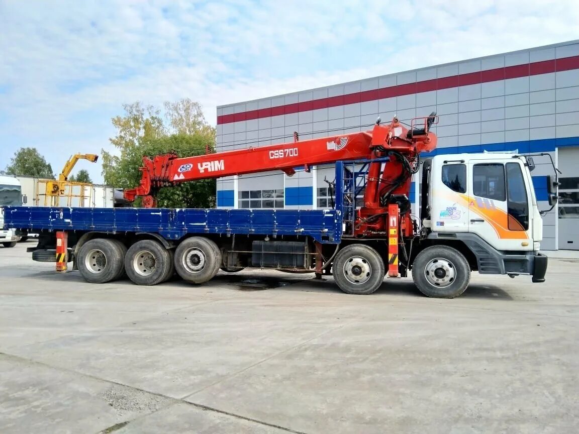 В. Исузу бортовой fvr 34. Авто кму бу. Газ 3305 воровайка. Манипулятор исузу nqr75.