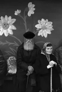Были старик со старухой