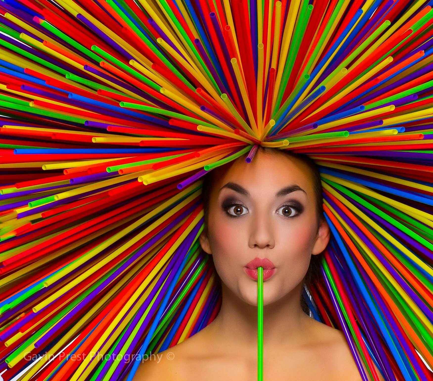 Яркие краски. Смешение цветов. Детская в ярких цветах. Детские комнаты в ярких тонах. Эмаль с молотковым эффектом новбытхим.