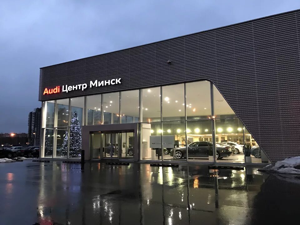 Audi автосалон в москве. Ауди центр москва. Ауди а6 автолига. Ауди центр выборгский – официальный дилер audi. Автоцентр ауди.