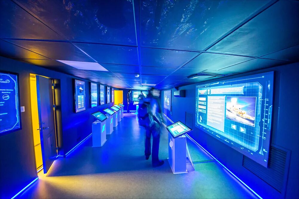Видеостена операторная. Комната для дискотеки. Мультимедийное иммерсивное арт-пространство lumion. Интерактивная выставка космос. 3d mapping видеомэппинг в музее.