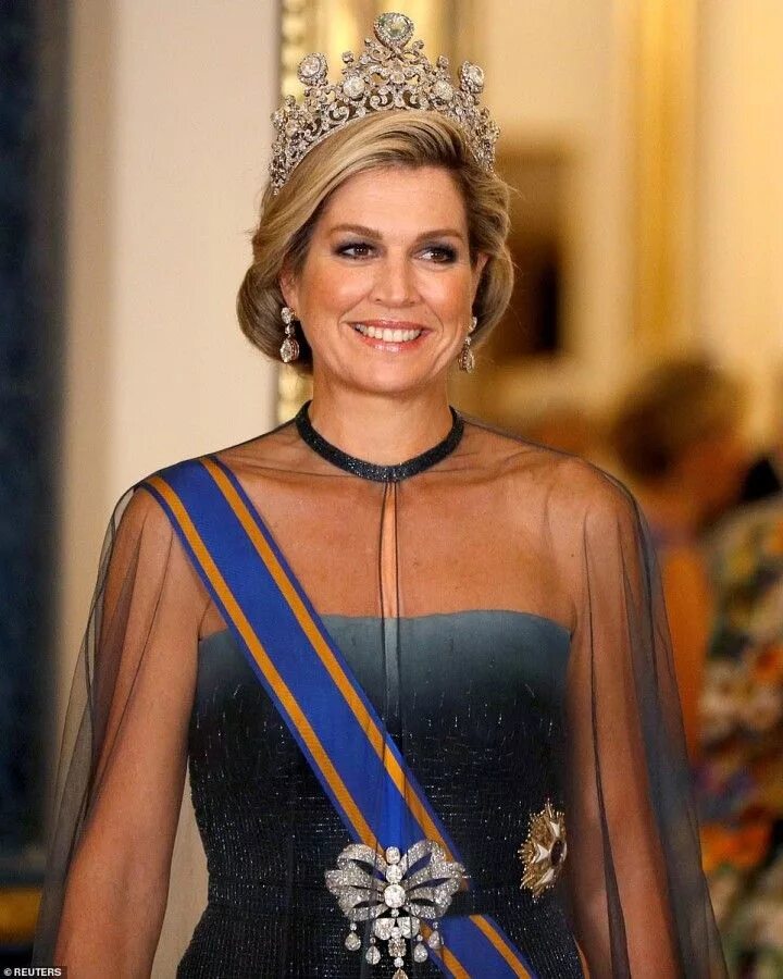 Монаршие особы. Свадебное платье кейт мидлтон. Монаршие особы. Монаршие особы. Свадебное платье королевы летиции.