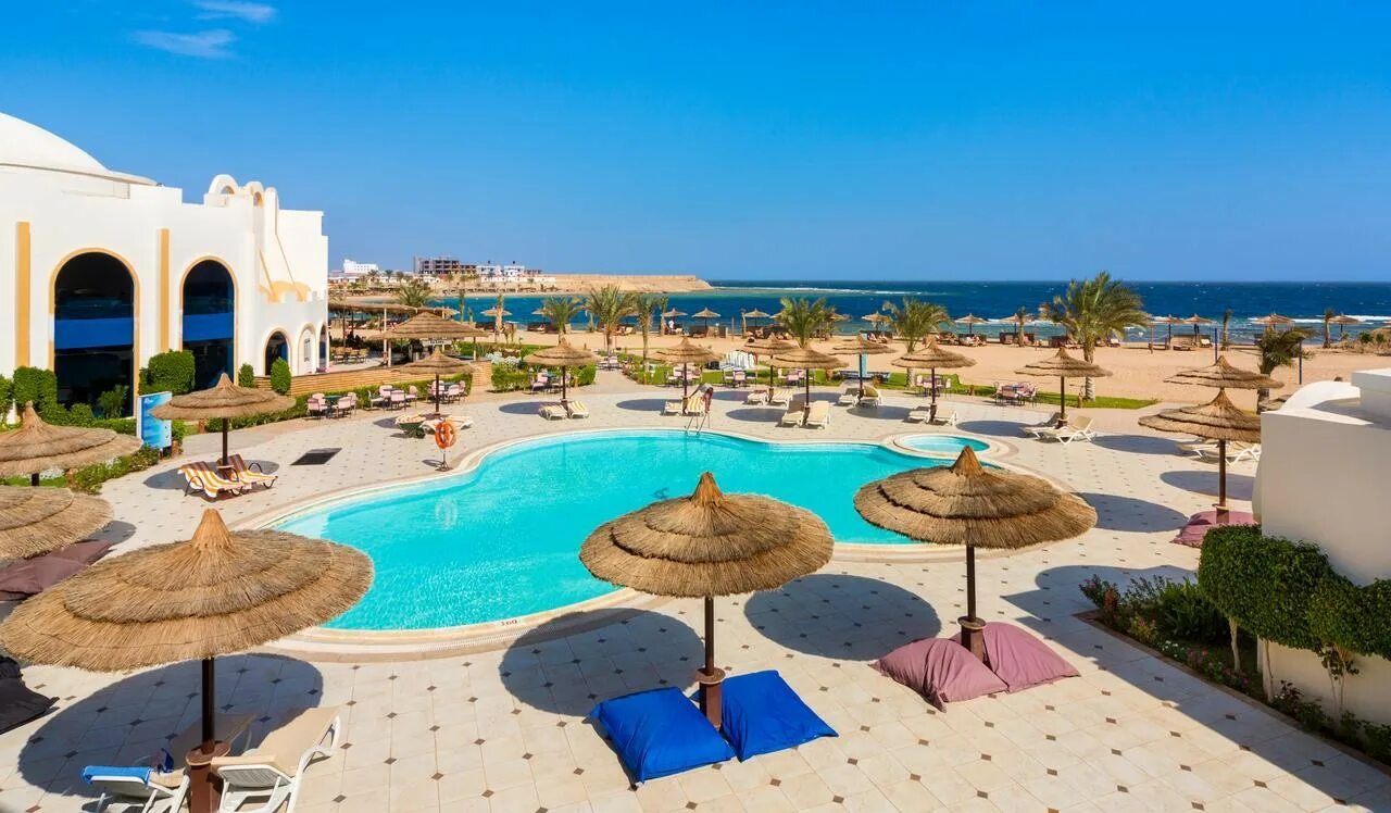 Корал сан бич сафага фото. Sun beach египет. Sun beach египет. Отель корал бич хургада египет. Сафага египет.