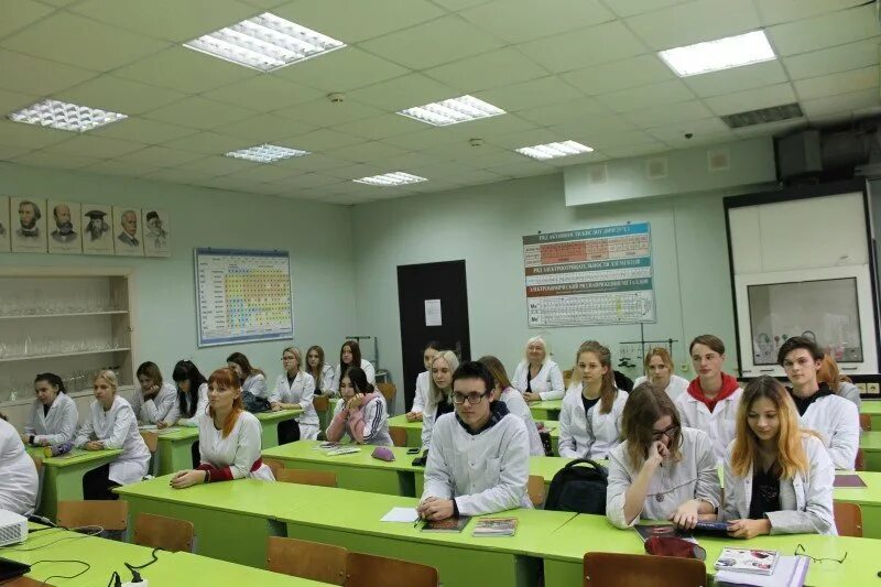 Медицинский техникум вязьма. Сайт медицинского колледжа смоленск. Смоленский базовый медицинский колледж имени к. Медколледж смоленск. Медицинский базовый колледж (сбмк).