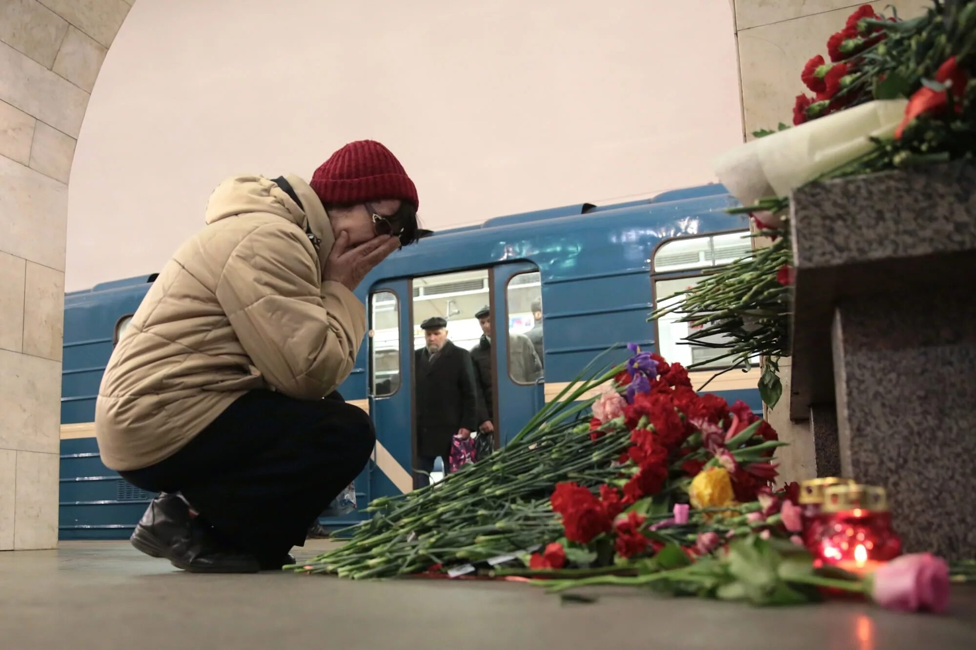 Метро спб 2017. Теракт в Петербургском метрополитене (2017). Теракт в питерском метро 2017. Теракт в Санкт Петербурге 2017.