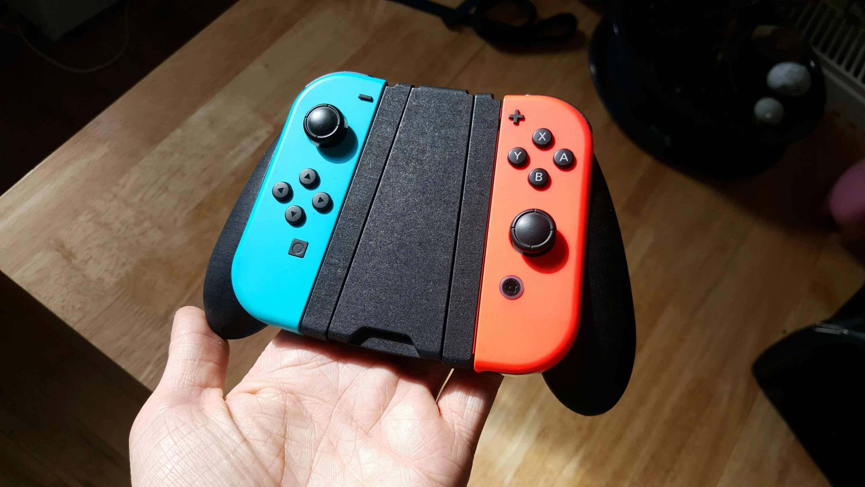 Nintendo switch 3d. Grip Nintendo Switch. Nintendo Switch 3. Joycons Grip 3d Printer. Нинтендо свитч аксессуары 3 д принтер.