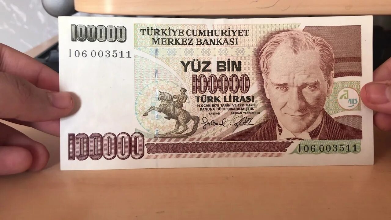 Миллион драм в рублях. 100 Турецких лир. 1 000 000 Турецких лир. Турецкие Лиры 1000000 старые. 100 Лир Турция купюра.
