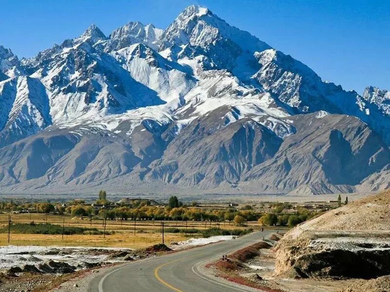 Памирские горе. Памир горы. Памир Таджикистан. Южный Памир горы. Горы Памир Тибет.