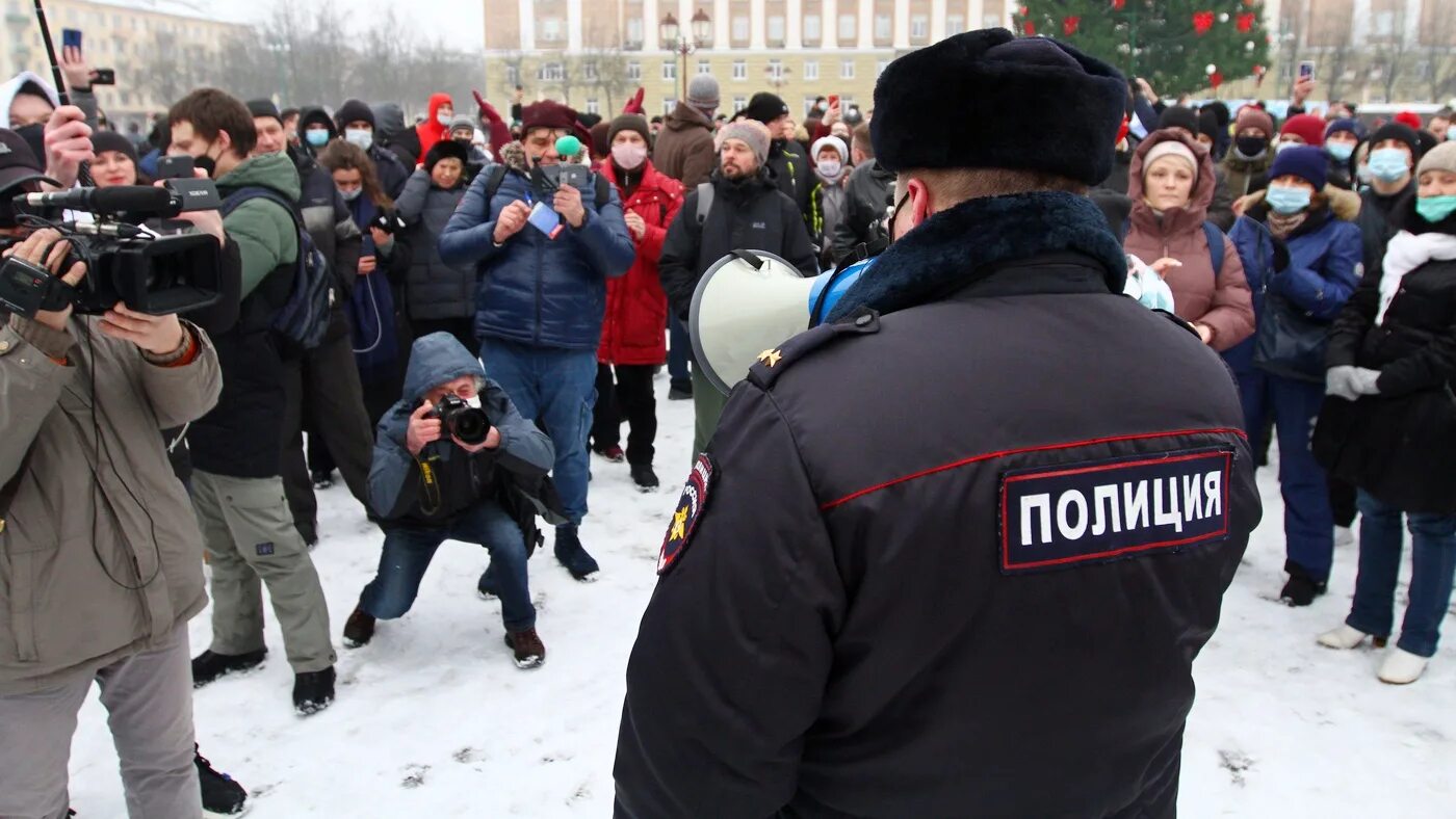 Навальный выйти на митинг