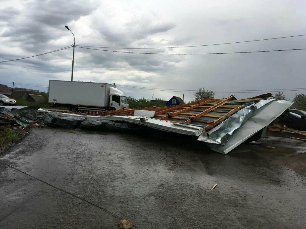 Ураган в башкирии сегодня ночью. Ураган в башкирии. ураган в уфе. ураган в башкирии вчера. смерч в уфе.
