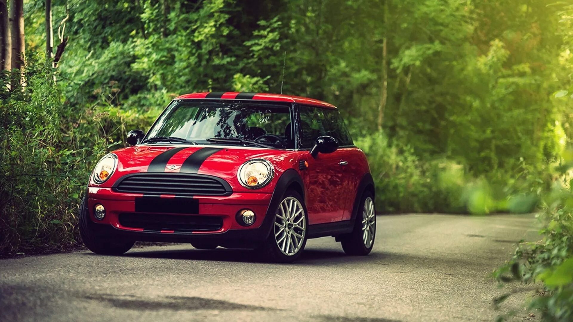 Mini cooper r56. Wlmouse beast x mini. Bluetooth колонка x3. Mini cooper r56. Мини купер 2019.