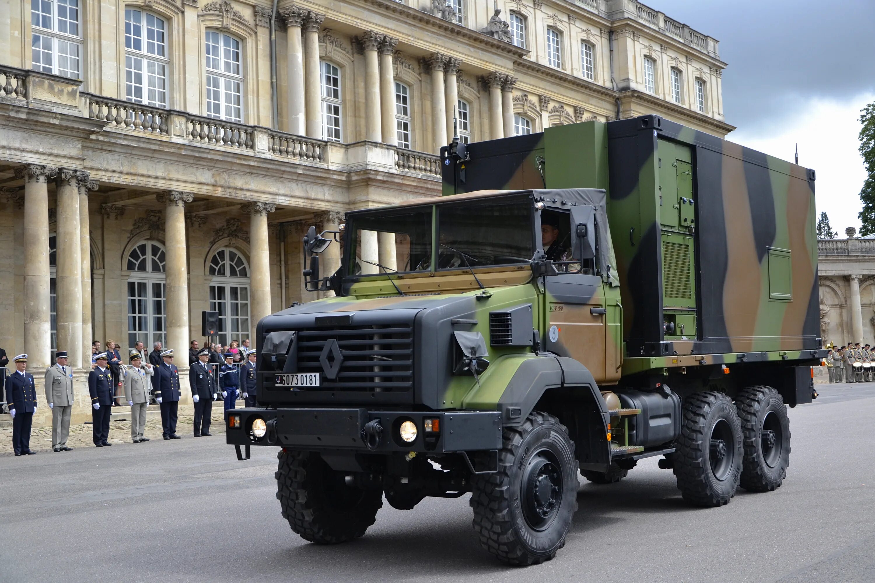 C c грузовик. Renault GBC 180. Renault военный грузовик. Рено Truck c300. Бронеавтомобиль Sherpa 2.