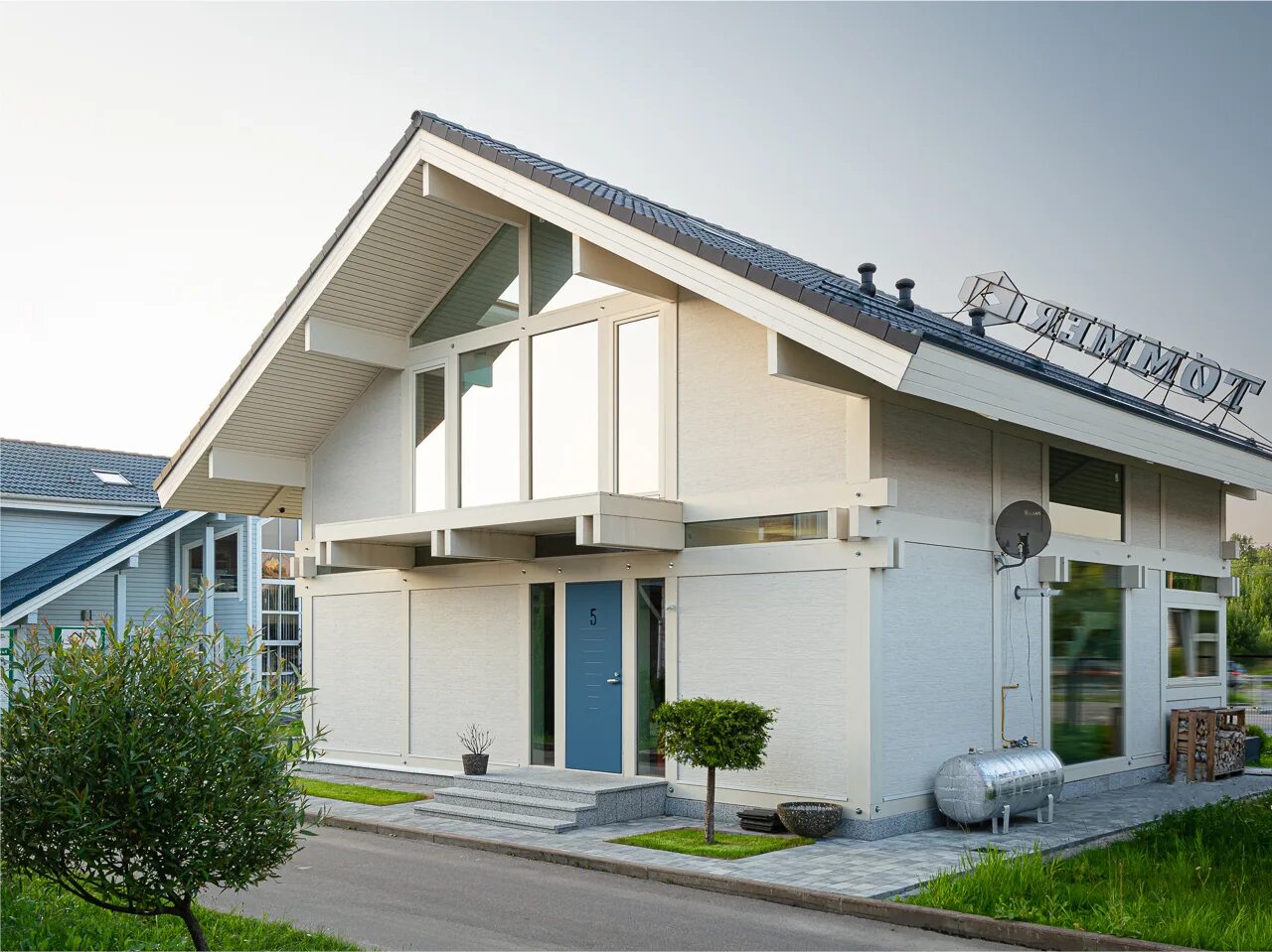 Выборгское шоссе 212 выставка коттеджи в озерках. Выставка домов мега дыбенко. Выставка домов на выборгском шоссе. Выборгское шоссе 212 выставка коттеджи в озерках. Выставка домов котельники белая дача.