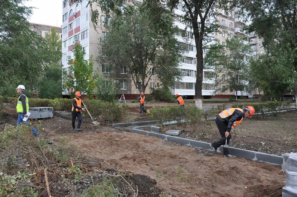 Дворовые технологии. Благоустройство территории. Благоустройство двора. Благоустройство дворовой территории. Асфальтирование тротуаров.