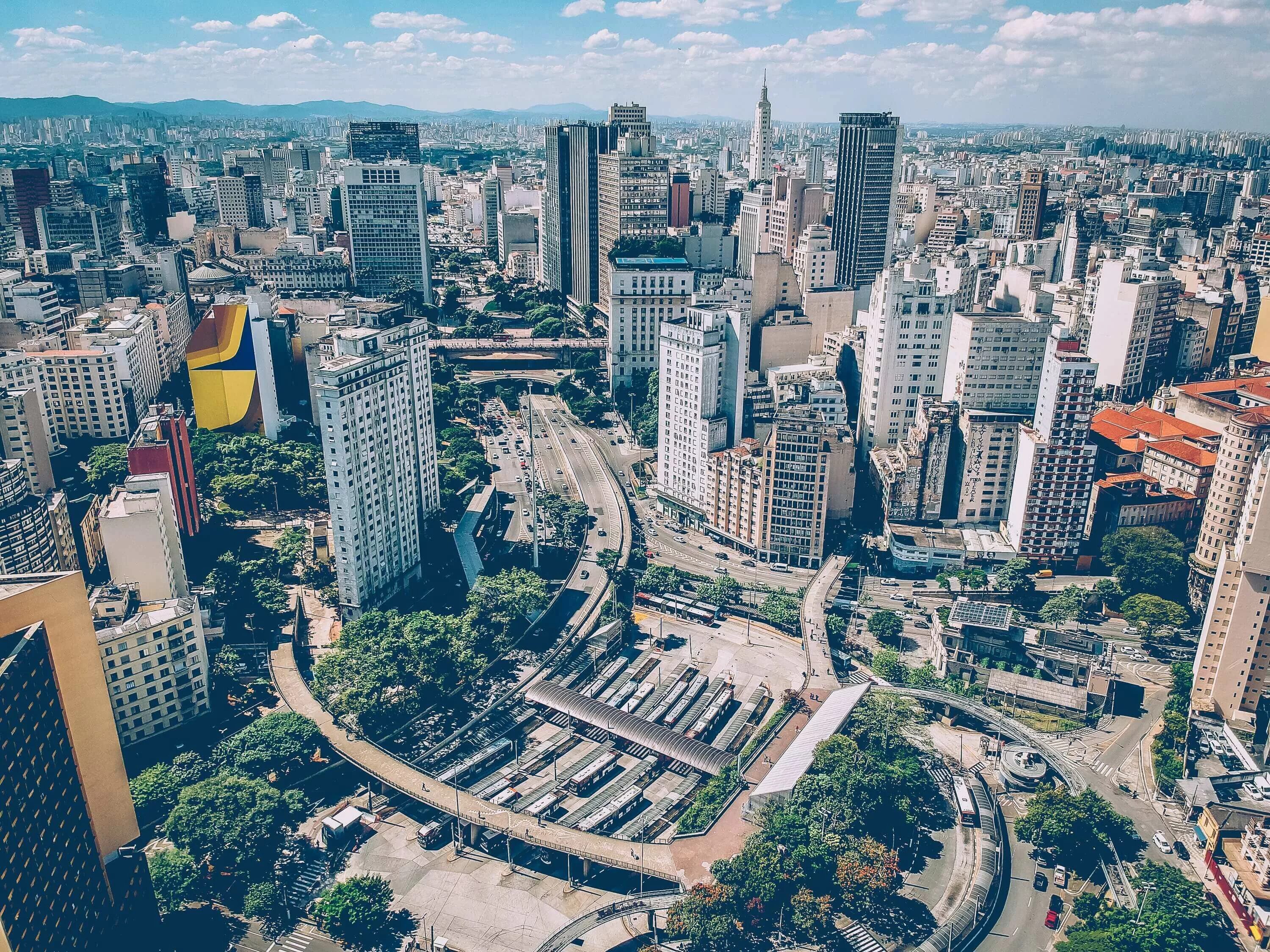 Бразилия сан. Сан Пауло. Сан Паоло Бразилия. Sao Paulo Бразилия. Мегаполис Сан Паулу.