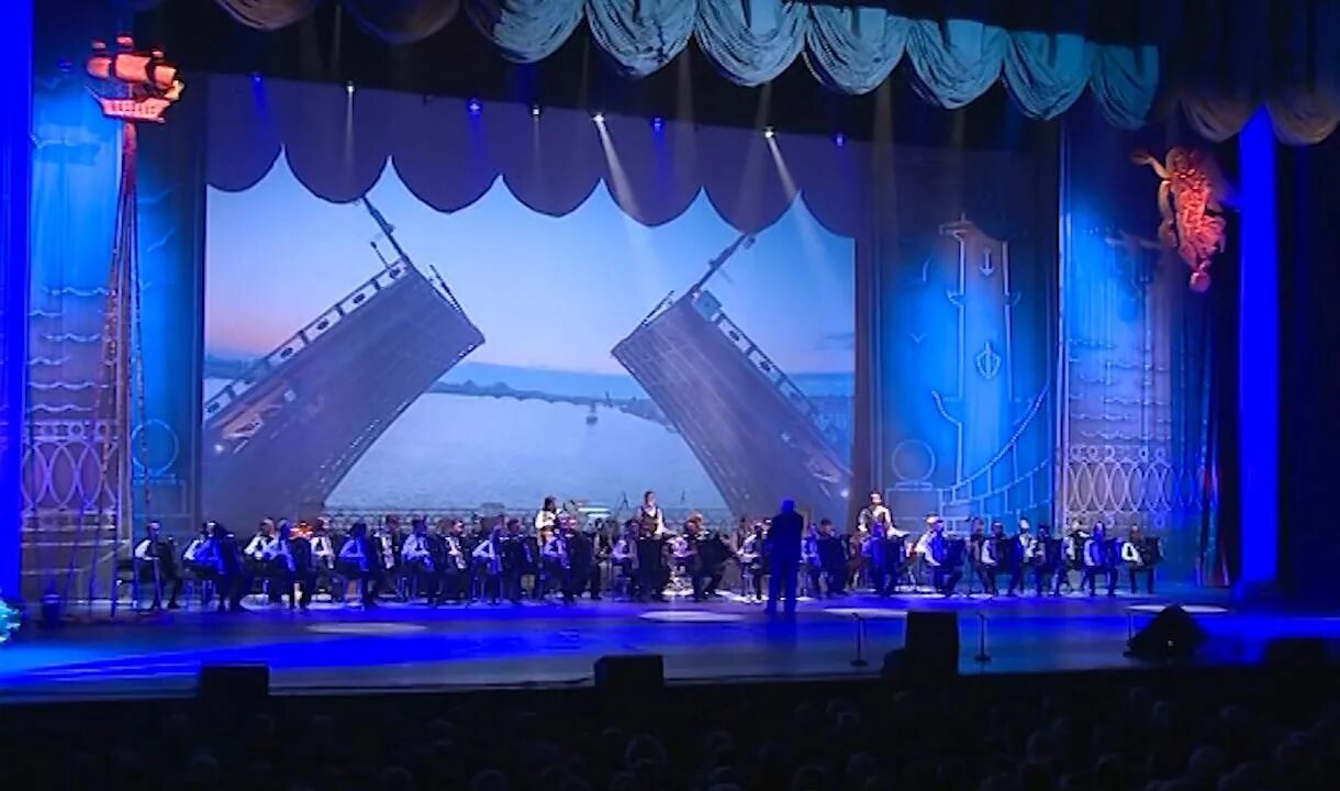 Бкз октябрьский санкт-петербург. Бкз октябрьский сцена. Бкз октябрьский летов. Концертный зал октябрьский. Концерт в октябрьском.