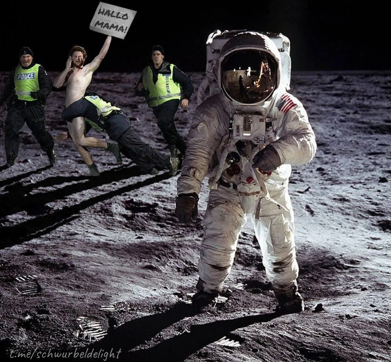 Космонавт на Луне. Астронавты на Луне. First moon landing