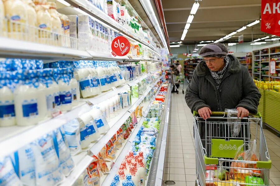 Современный магазин продуктов. Продукты в супермаркете. Торговые сети. Аникс фото магазинов. Мегатоп спб.