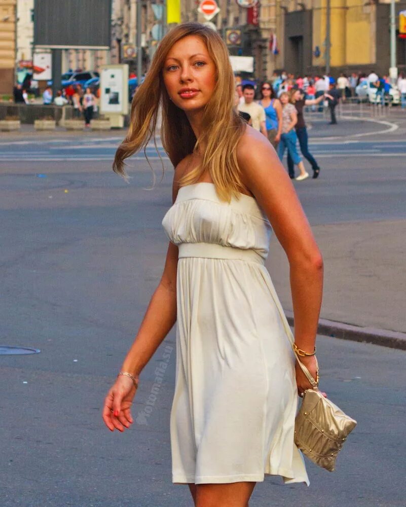 Natasha blasick джинсы. миранда керр образы. женщины на улице без. женщины на улице без. кимберли гарнер платье.
