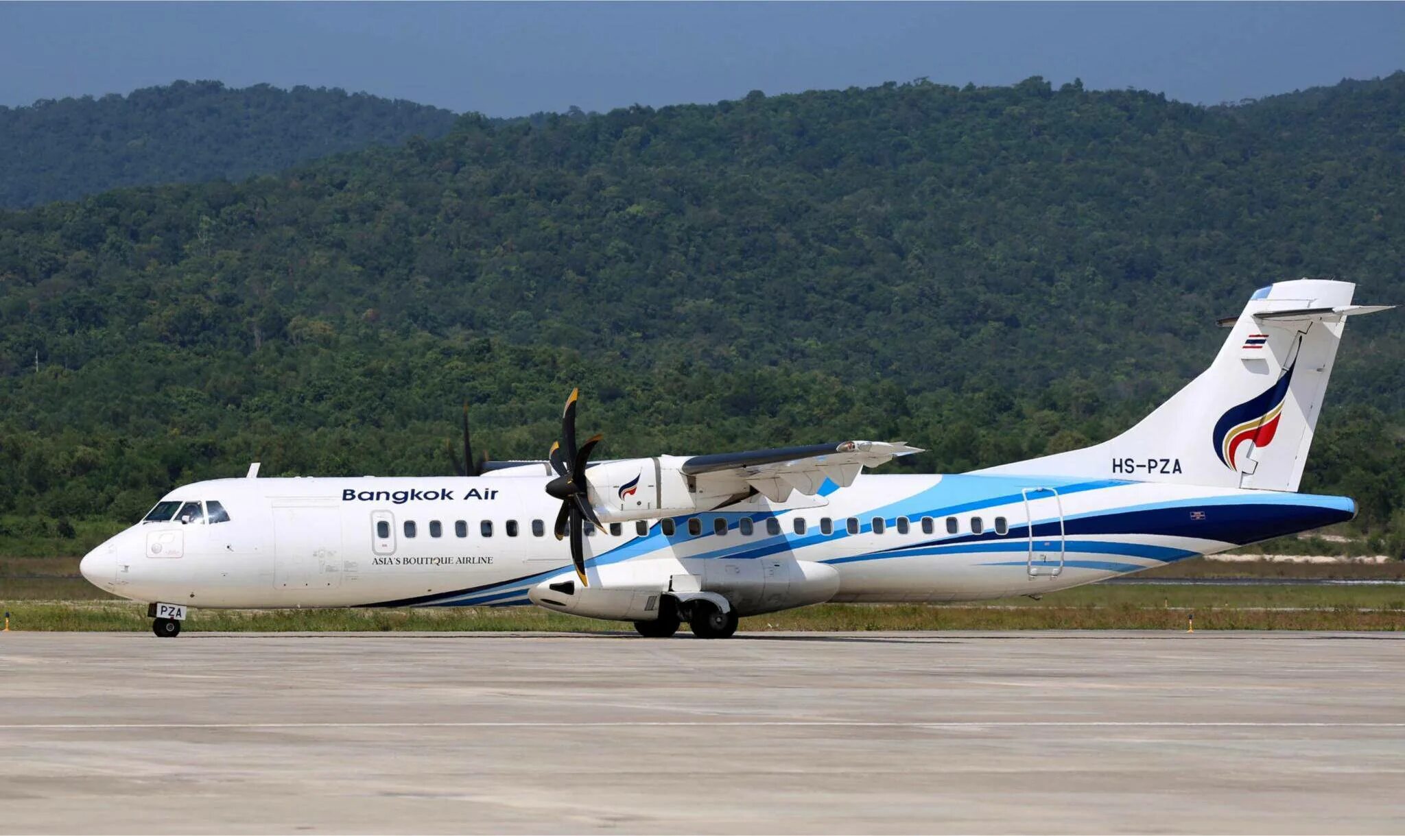 Авиакомпании бангкока. Bangkok Airways ATR 72-600. Bangkok Air atr72-600. АТР 72-600. ATR 72 Bangkok Airways.