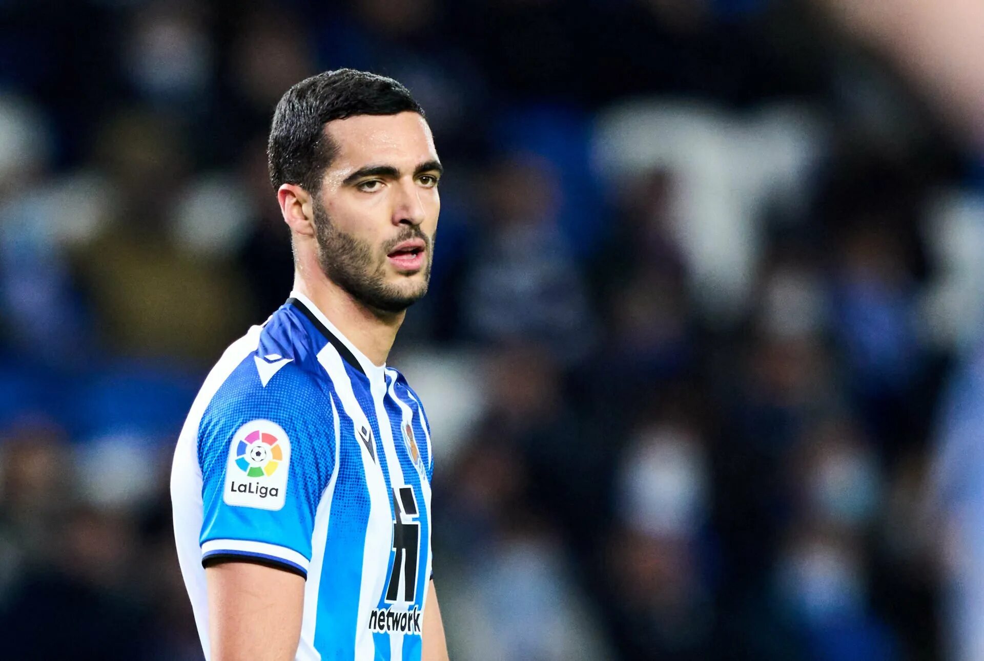 Микель мерино футболист. Микель мерино. Мерино футболист ньюкасл. Мерино футболист ньюкасл. Микель мерино футболист.