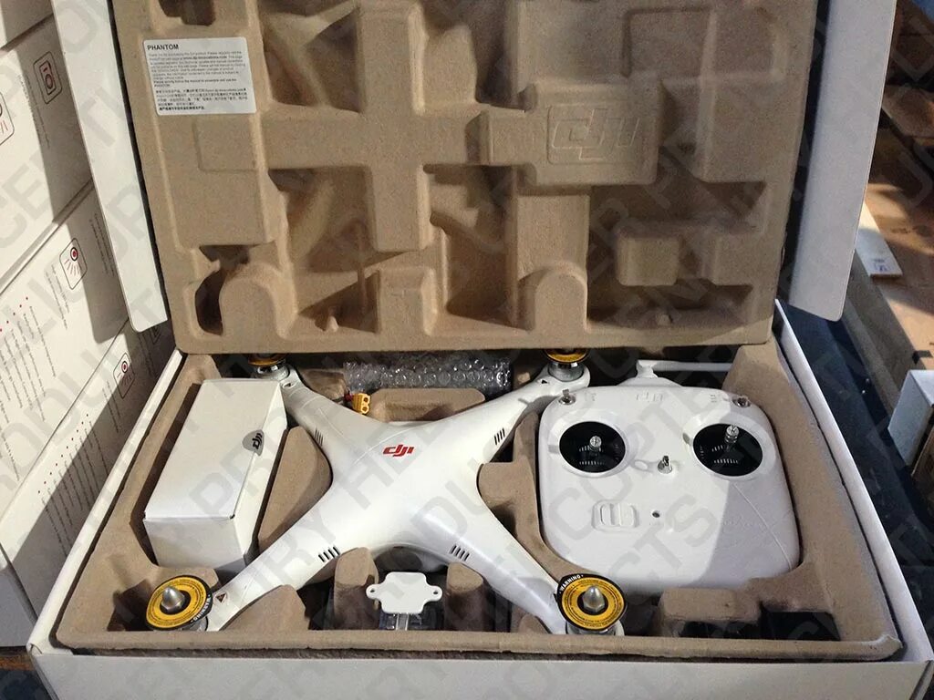 квадрокоптер от винта! fly-0249. квадрокоптер в коробке. коробка квадрокоптера. квадрокоптер в коробке. коробка квадрокоптера.