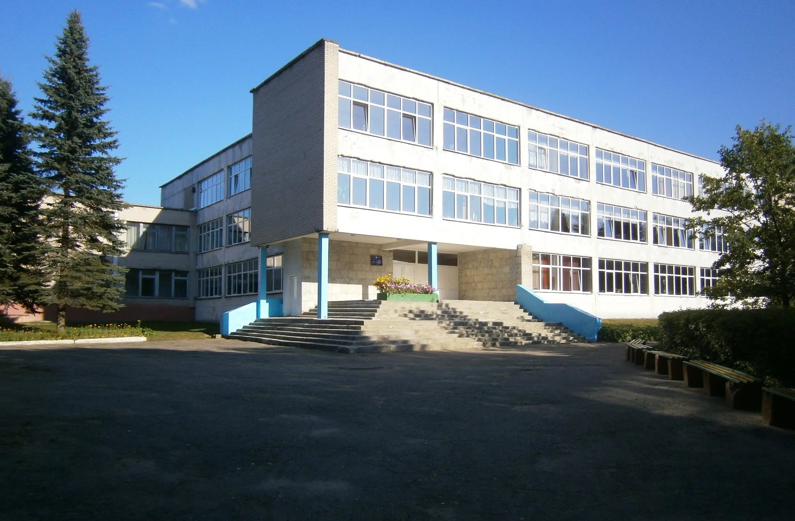 Школа городских героев. Школа городских героев. Суражская средняя школа 1. Липецкая молодежь. Работа для школьников в смоленске.