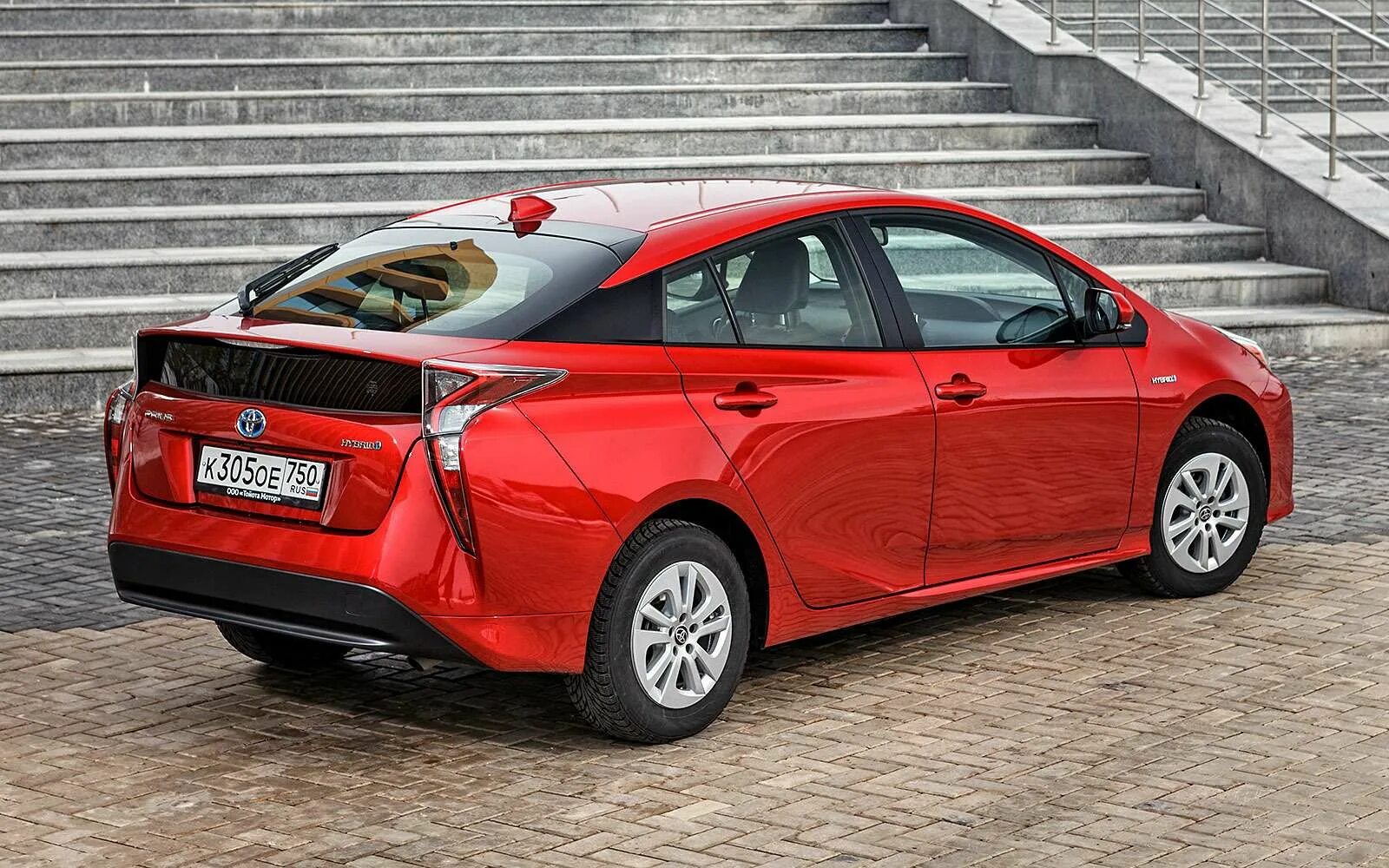 Тойота приус поколения. Toyota Prius 4. Toyota Prius новый. Toyota Prius (четвёртое поколение). Тойота Приус xw50.