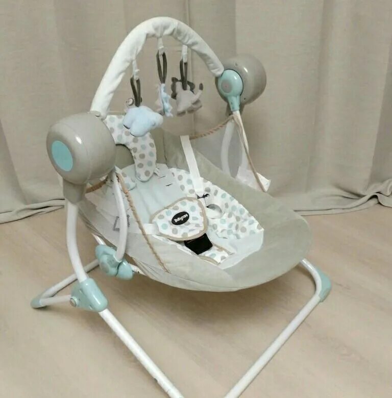 Электронные качели capella ty-002b. Bright starts шезлонг качели. Ingenuity качели. Качели bright starts ingenuity умные и бесшумные. Электронные качели swing baby electrical.