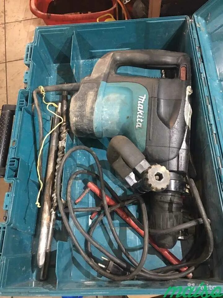 Makita перфоратор hr 4501 c. Отбойный молоток макита 4501с. перфоратор макита 4501. makita hr4501c (hr4501c). макита отбойник 4501.