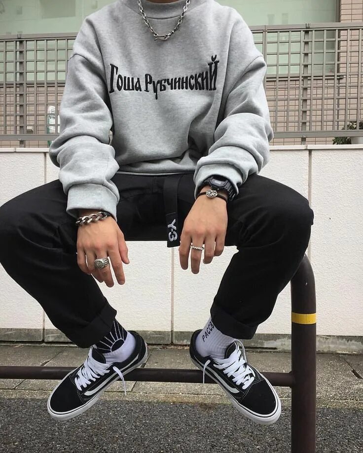 Hyper wear. Шмот скейтеров. шарит за стиль. aesthetic streetwear vintage. aesthetic streetwear photo.