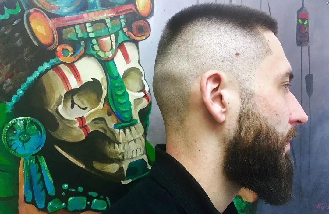 олд бойз барбершоп воронеж. виды заражения парикмахер. барбер волжский. стрижка могавк фейд. гриша грин.