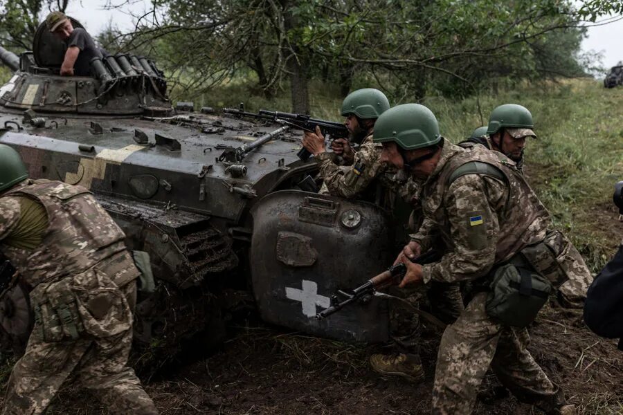 Русский солдат. Военные материалы. ВСУ Украины. Украинское наступление началось