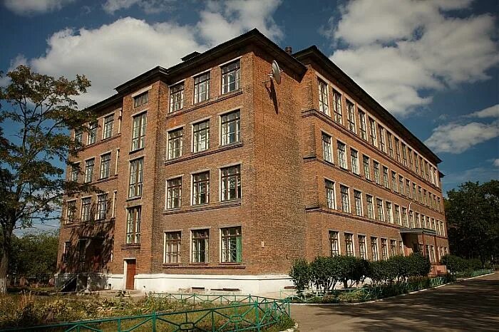 Город южа школа номер 2. Нарышкино урицкого района орловской области. Школа номер 2 красноуфимск. Школа 2 тейково. Город лихославль школа 1.