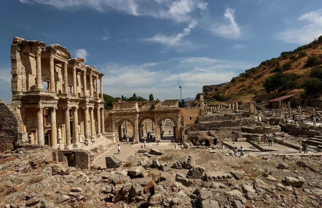 Турция в древности. Античный город Эфес. Эфес Турция. Древний город Эфес Турция. В Турции античный город э.