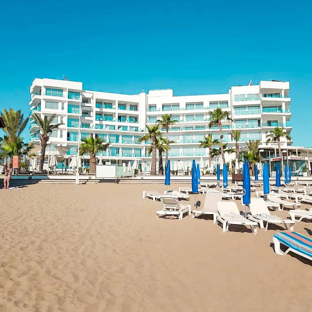 Кипр протарас отели. Отель врисаки протарас. vrissaki beach hotel 4 кипр. евалена протарас кипр.